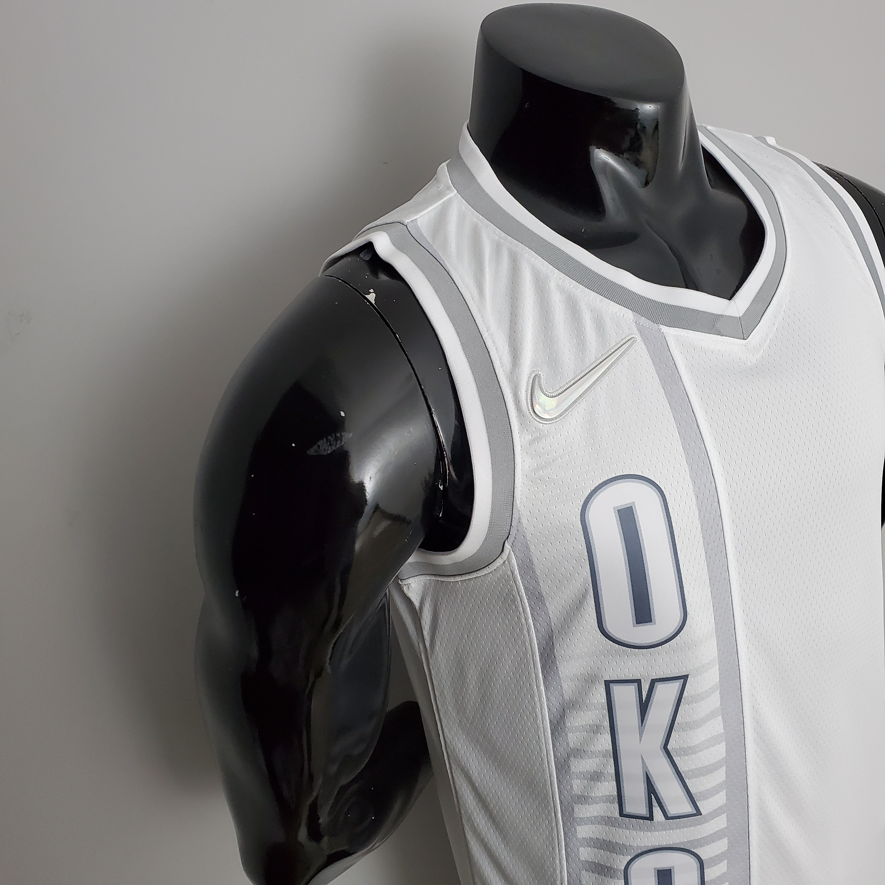 75th Anniversary 2202 Season Oklahoma City Thunder ANTHONY#7 City Edition White NBA Jersey