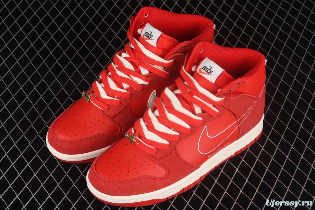 NIKE DUNK High First Use Christmas red SB rebound fashion high top casual board shoes DH0960-600