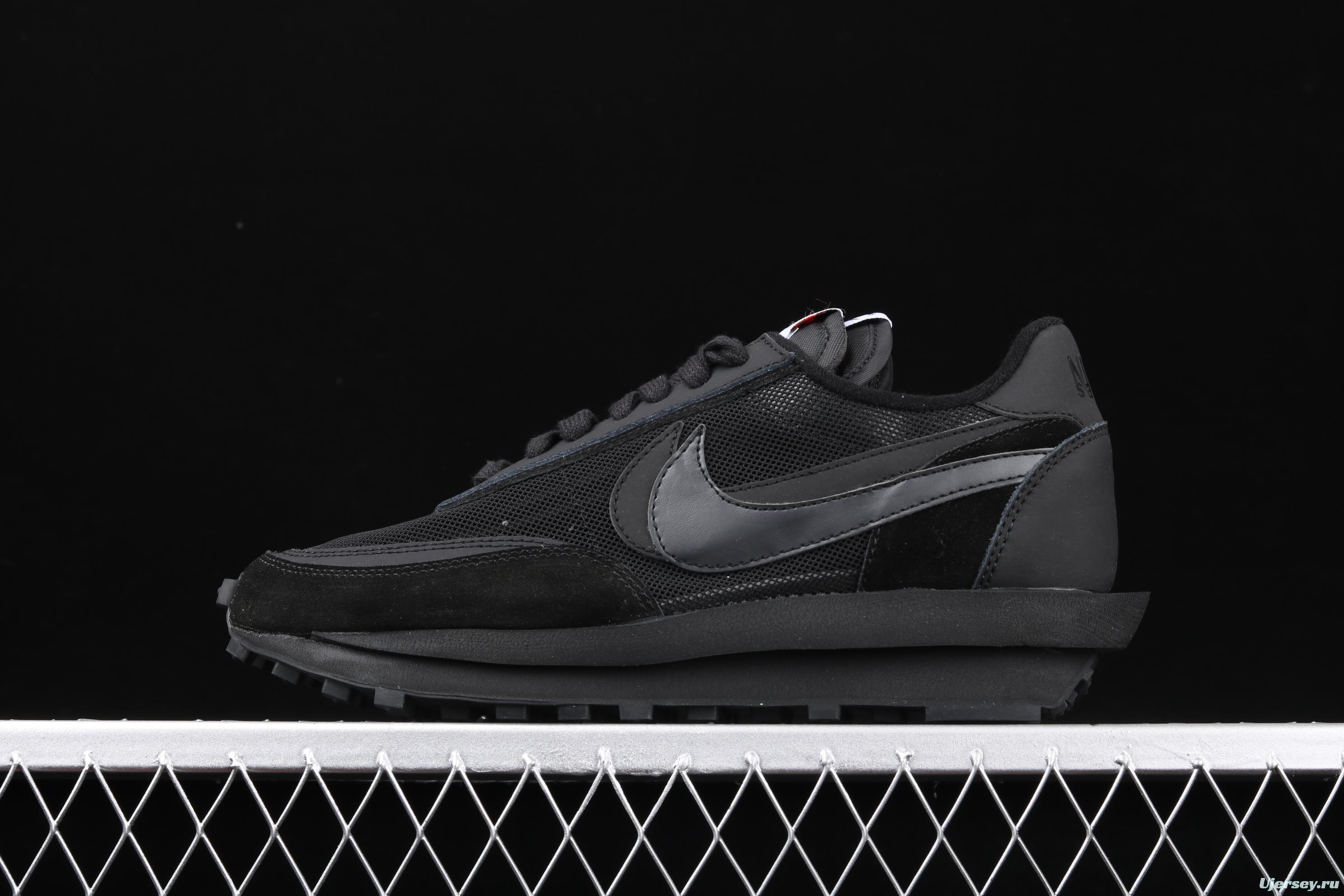 Sacai x NIKE LVD Waffle Daybreak co-signed catwalk style net gauze leather splicing double hook Swoosh running shoes BV0073-002