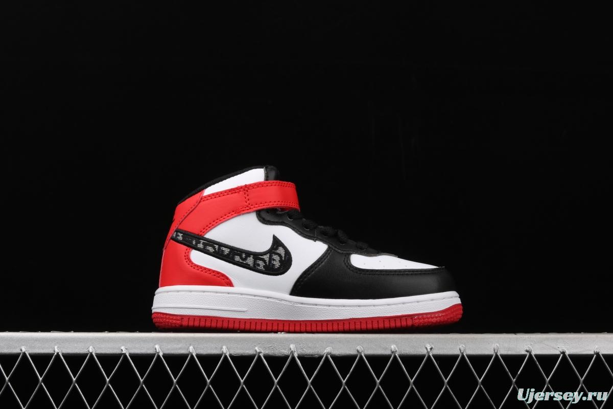 State size NIKE Air Force-006 in Mid Dior element