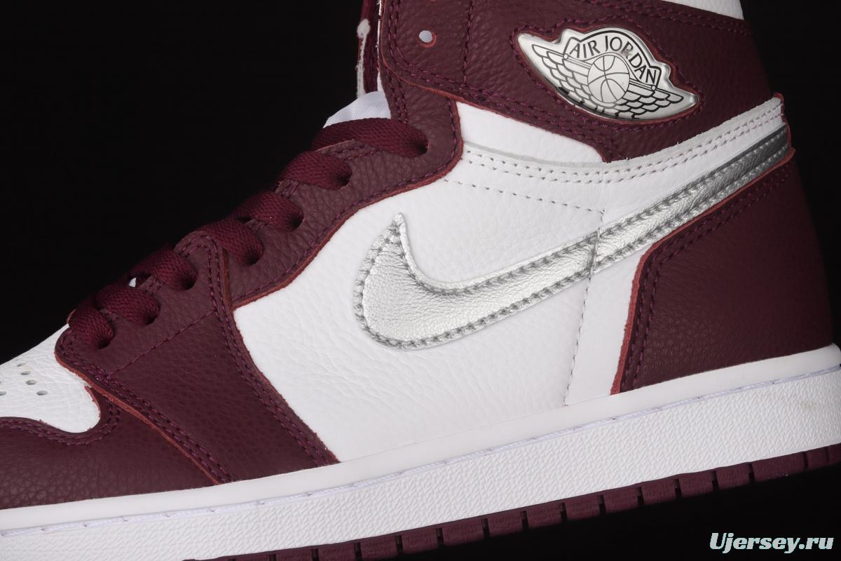 Air Jordan 1 Retro High OG Bordeaux Bordeaux burgundy high top basketball shoes 555088-611