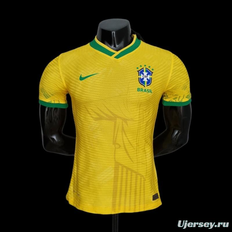 Player Version 2022 Brazil Classic Yellow