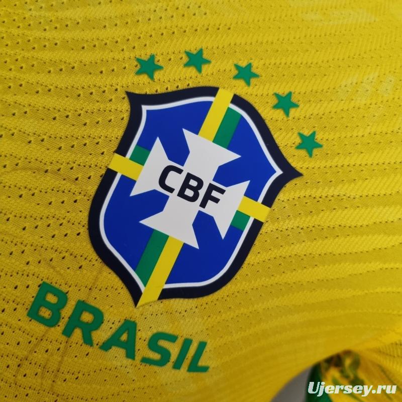 Player Version 2022 Brazil Classic Yellow