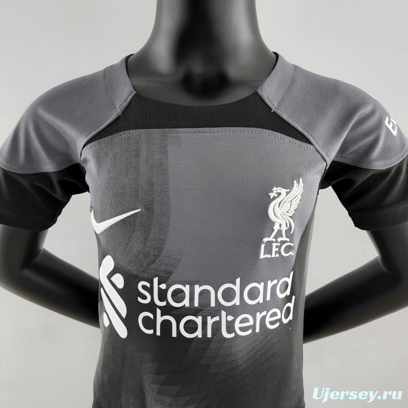 22/23 Liverpool Kids Kit Goalkeeper Black Soccer Jersey