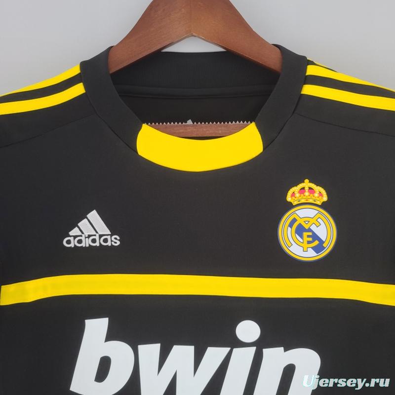 Vintage Real Madrid 11/12 Goalkeeper Black Jersey