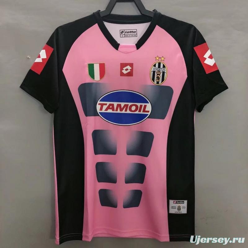 Retro 02/03 Juventus Goalkeeper Pink Jersey