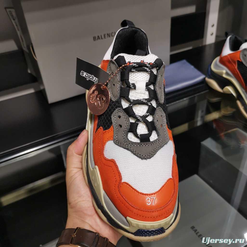 Men/Women Balenciaga Triple S Sneaker Orange Item Ab5580330