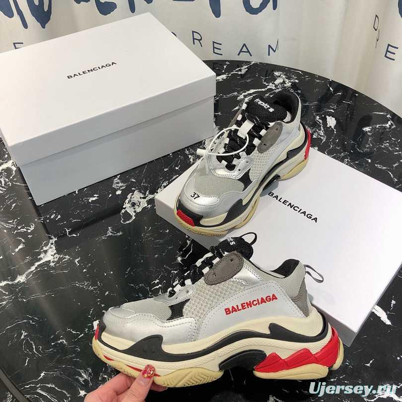 Men/Women Balenciaga Triple S Sneaker Grey/Black