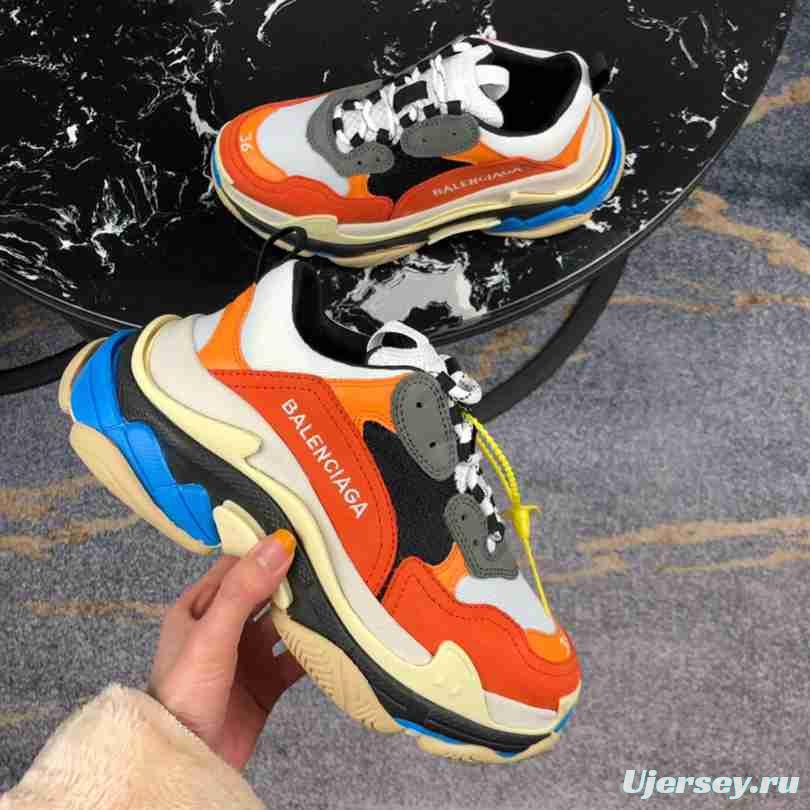 Men Balenciaga Triple-S Sneaker Orange