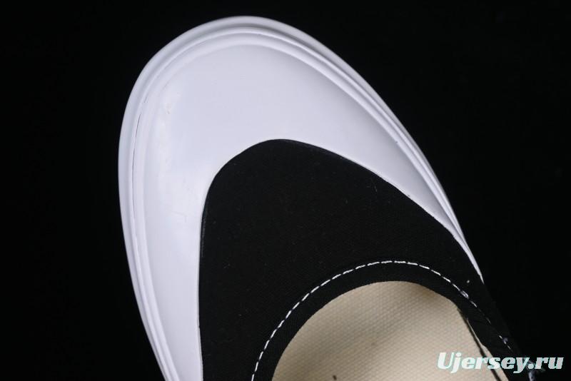 Vans Mary Jane Retro Canvas Shoes in Black - VN000CRR6BT