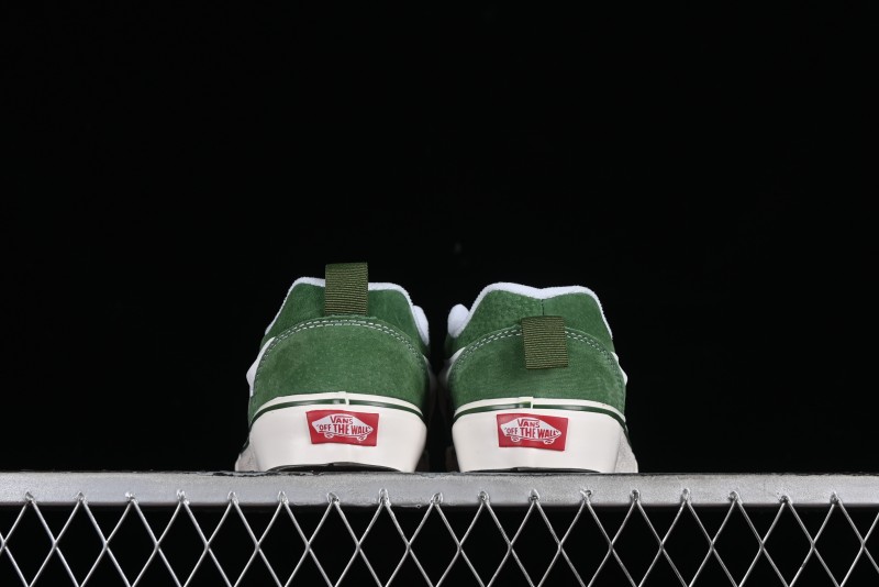 Vans Classics Knu Skool Retro Sneakers with Enlarged Toe and Thickened Trim - VN0009QCKGR