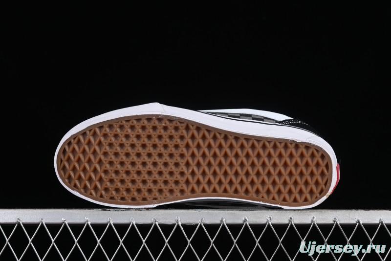 Vans Classics Knu Skool Retro Skate Shoes with Thick Tongue and Oversized Toe - VN0009QCB9P