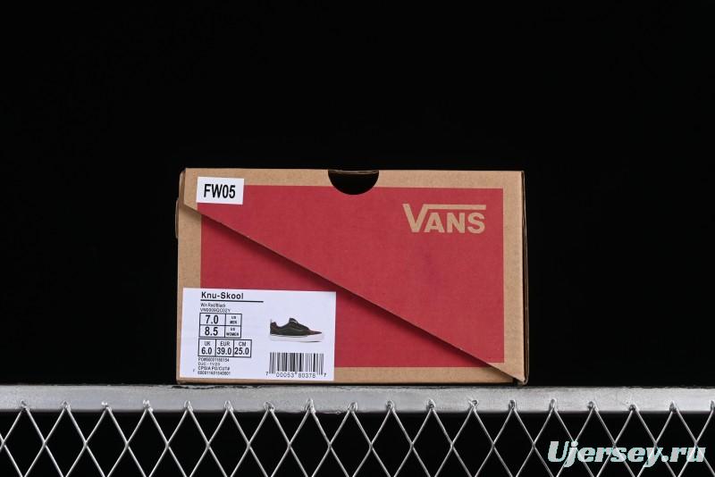 Vans Classics Knu Skool Chunky Tongue Retro Sneakers in Wine Red - VN0009QC02Y