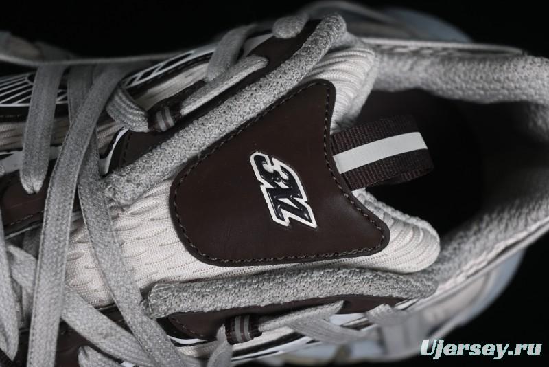 Balenciaga Phantom Sneaker 10th Generation Lace-Up Running Shoes with Transparent Heel Strap - W3XLL2097