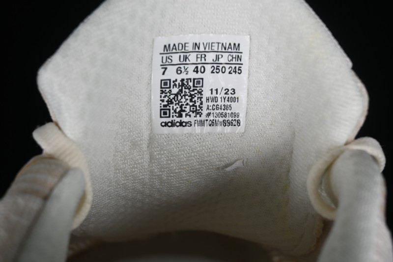Adidas AlphaBounce Beyond M Running Shoes with Continental Rubber Outsole - CG4365