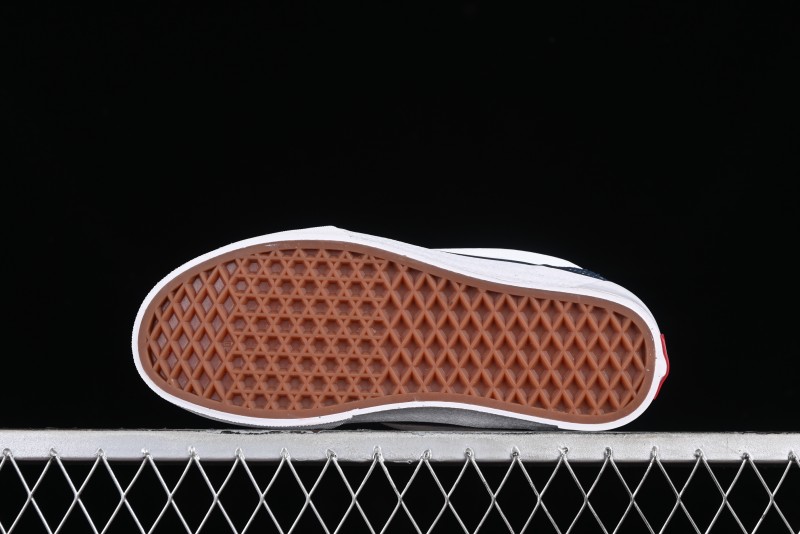 Vans Classics Knu Skool Patchwork Letter Lace-Up Chunky Tongue Platform Sneakers - VN0009QCBLK