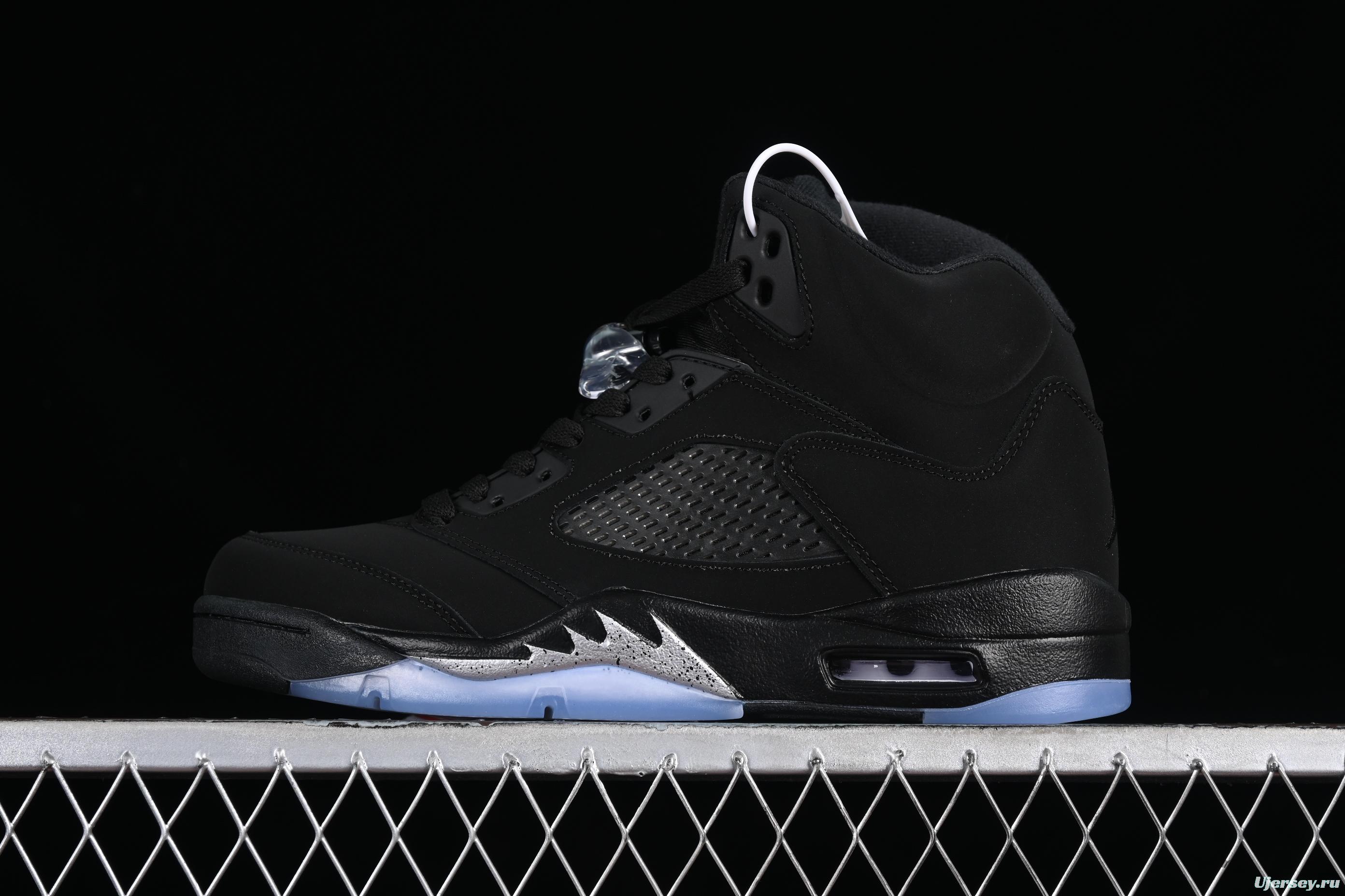 Nike Air Jordan 6 Retro Basketball Shoes with Black Leather and Suede Upper - FZ2239-001