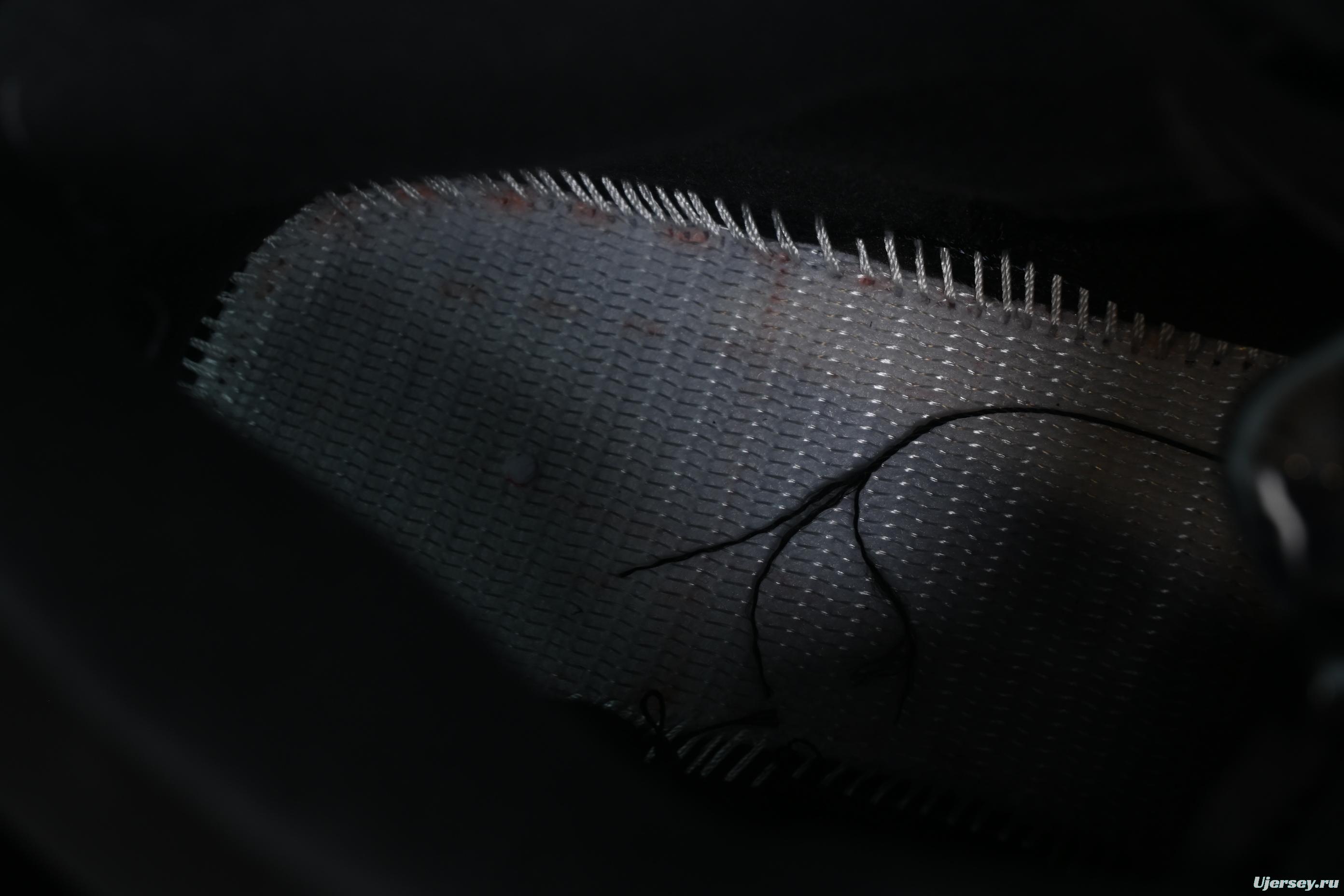 Nike Air Jordan 6 Retro Basketball Shoes with Black Leather and Suede Upper - FZ2239-001