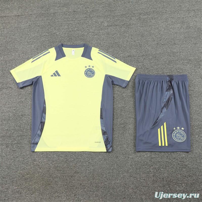 24/25 Juventus Yellow Short Sleeve Jersey+Shorts