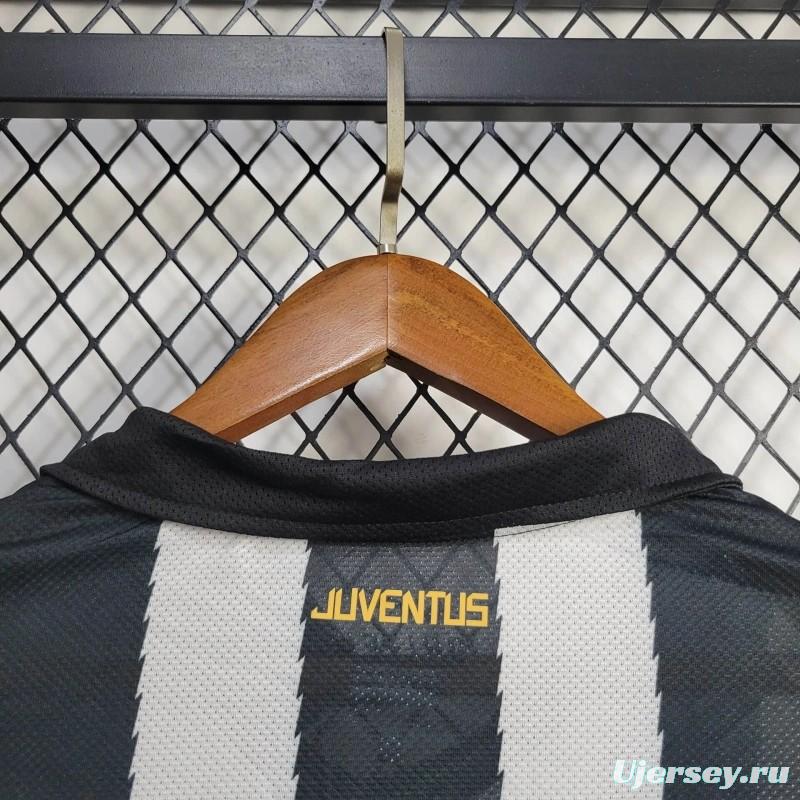 2010/11 Retro Juventus Home Jersey