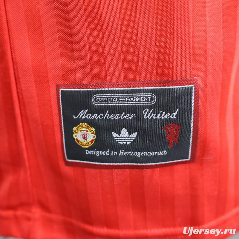 Player Version 25/26 Manchester United Icon Red Jersey