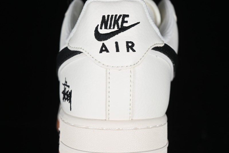 Nike Air Force 1 '07 Low Stussy Collaboration - Beige Black Gum Sole Low-Top Casual Sneakers - XZ5688-001