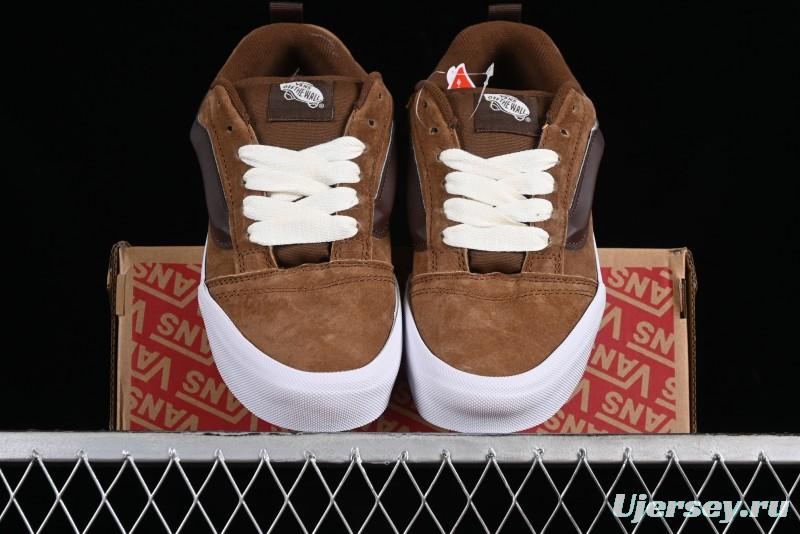 Vans Classics Knu Skool Retro Sneakers with Enlarged Toe and Thickened Trim - VN0009QCLC5