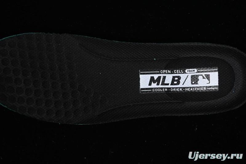 New York Yankees MLB Chunky Runner Lace Lightweight Casual Sneakers - 3ASHCRR3N50BKS