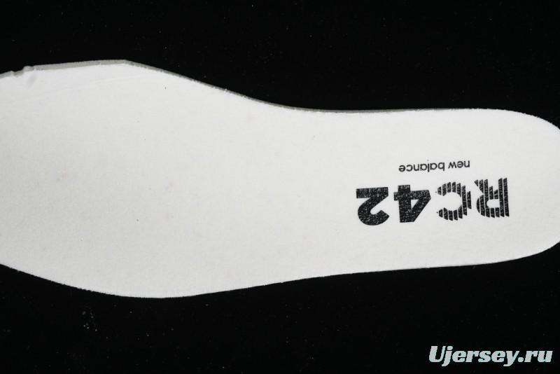 New Balance RC24 Series Retro Football-Inspired Casual Sneakers - URC42LA