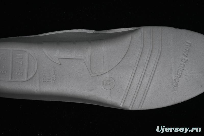 New Balance 1906 Series Retro Dad Style Casual Running Shoes with T-Beam Outsole and Exposed Cushioning - M1906RPB