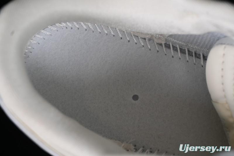 Stussy x Nike SB Dunk Low Retro Premium Sneakers in Off-White Light Grey Swoosh - DQ1098-377