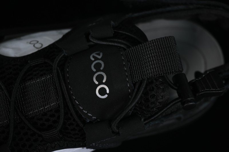 ECCO Offroad Series 2024 Summer New Outdoor Beach Sandals with Anti-Collision Toe and MD Massage Insole - 63133001001