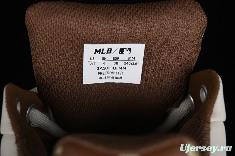 MLB Chunky Classic Base Heel Monogram Lightweight Platform Sneakers - 3ASXCBH4N43BGS