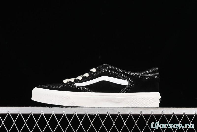 Vans Rowley Classics Retro Skate Shoes in Black - VN0009UWB04