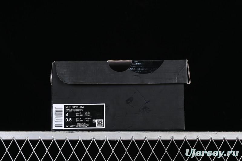 Nike Supreme x Nike SB Dunk Low Casual Skate Shoes in Beige Grey - RM2308-233