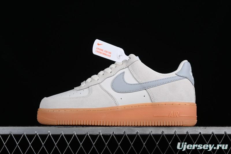 Nike Air Force 1 '07 Low Casual Sneakers with Full-Length Air Cushion - FQ8714-002
