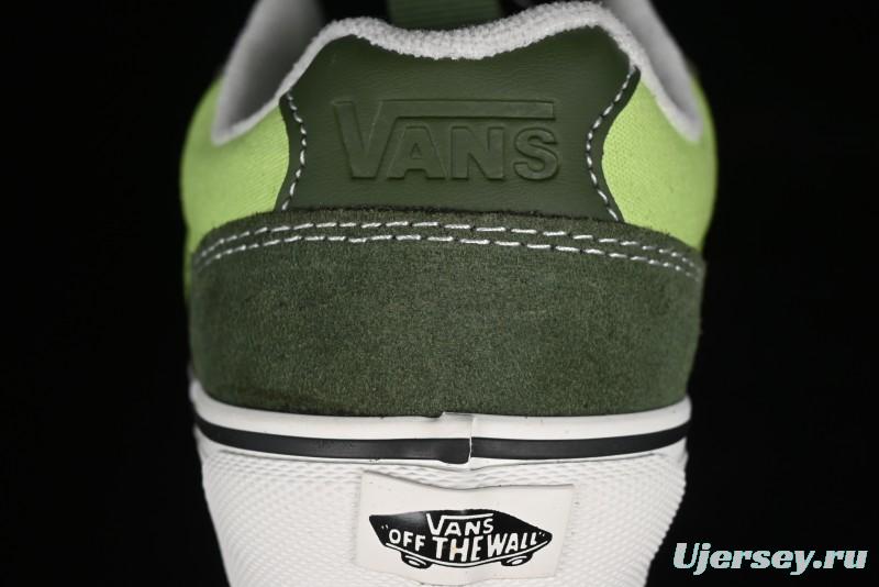 Vans Chukka Push Low-Top Skate Shoes with Slip-Resistant Sole in Apple Green - VN0008ZE08P