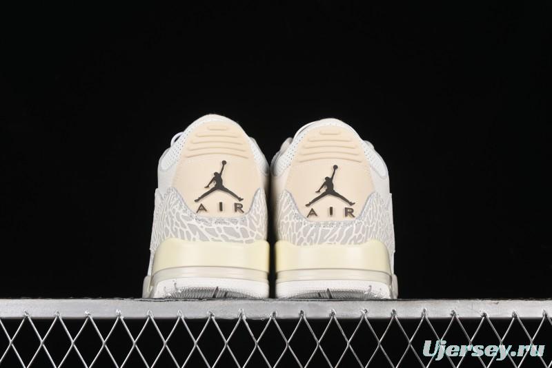 Nike Air Jordan 3 Retro Cactus Jack Collaboration High-Top Basketball Shoes with Soft Napa Leather and Visible Air Cushion - 136064-668
