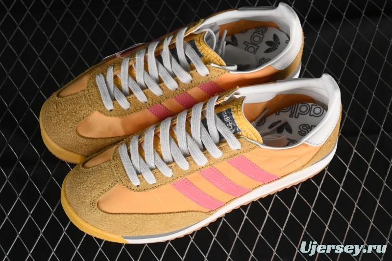 Adidas Originals SL 72 RS Retro Running Shoes with Nylon Upper and Suede Accents - IH0896