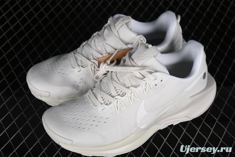 Nike Pegasus Trail 5 Lightweight Comfortable Durable Low-Top Running Shoes - DV3864-101