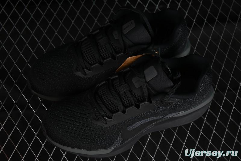 Nike Zoom Winflo 11 Breathable Mesh Cushioned Running Shoes with Air Cushion - FJ9509-002