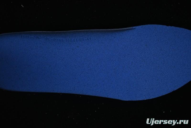 Moncler Trailgrip GTX Hiking Shoes with Cordura Nylon Gore-Tex Waterproof Vibram Outsole - M00240M3457