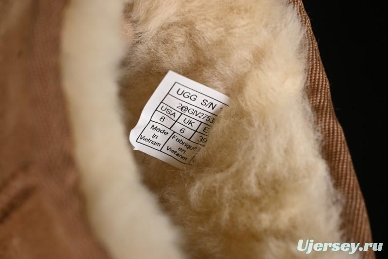 UGG Classic Ultra Mini Short Boots with Genuine Australian Shearling and TREADLITE Outsole - 1116109