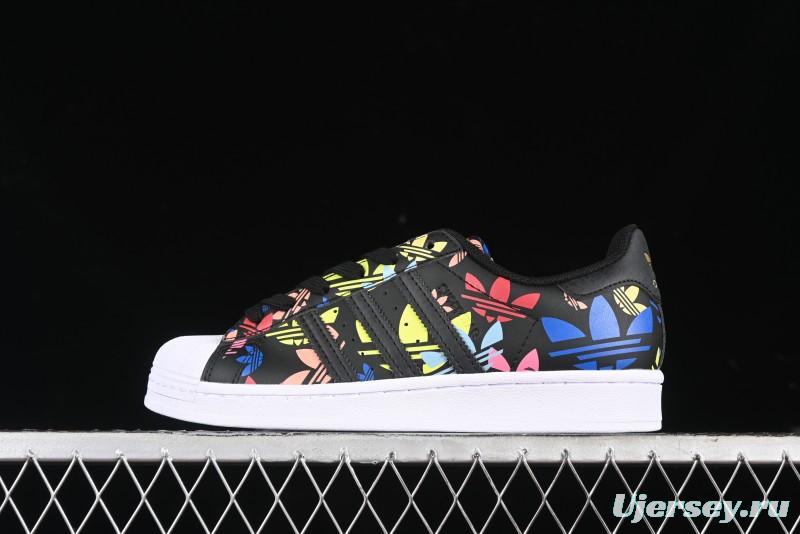 Adidas Superstar H00182 Casual Sneakers with Shell Toe Design - H00182