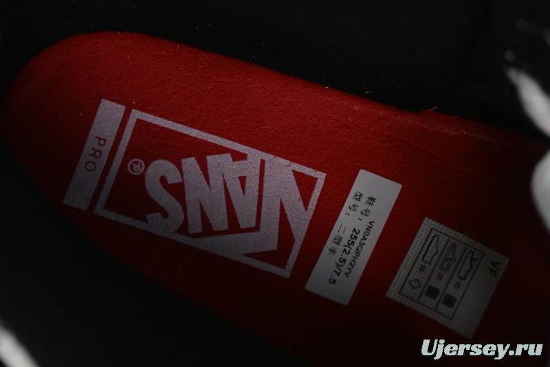 Vans Half Cab Pro 92 Retro Skate Shoes - VN0A3QPH2YV