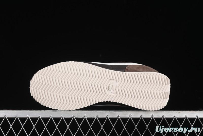 Nike Classic Cortez Leather Retro Running Shoes - DZ2795-200