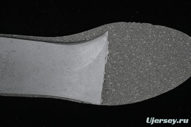 Converse Chuck 1970s Winter Waterproof Leather High-Top Sneakers with Gold Eyelets and Fleece Lining - A12444C