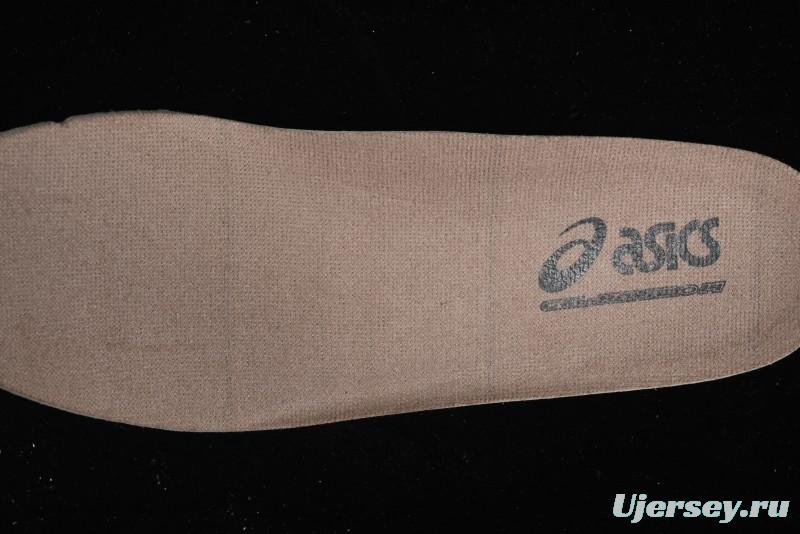 ASICS Gel-Kayano 14 Running Shoes with Breathable Design for Sports and Casual Wear - 1201A161-250