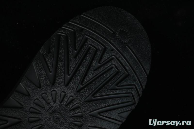 UGG LE FU Low Top Slip-On Lifestyle Casual Shoes - 1131616