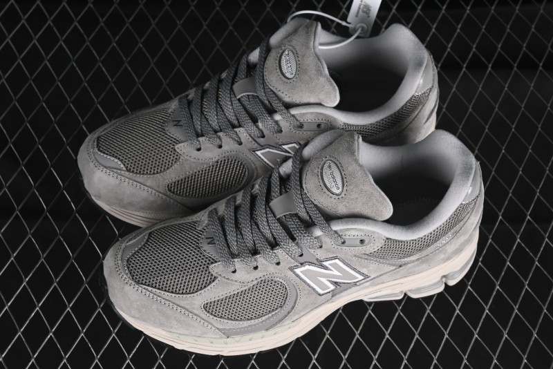 New Balance WL2002 Retro Casual Running Shoes with Upgraded N-ERGY Cushion - ML2002RC